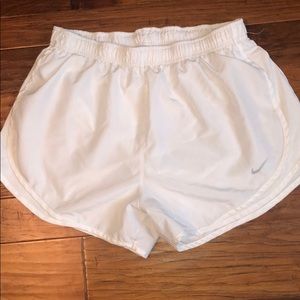 White nike shorts